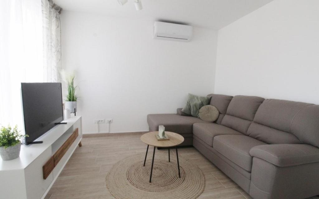 Apartments La Mar Zambratija エクステリア 写真